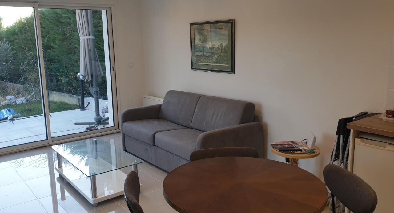 Villa Location Saisonniere à Pierrevert Extérieur photo