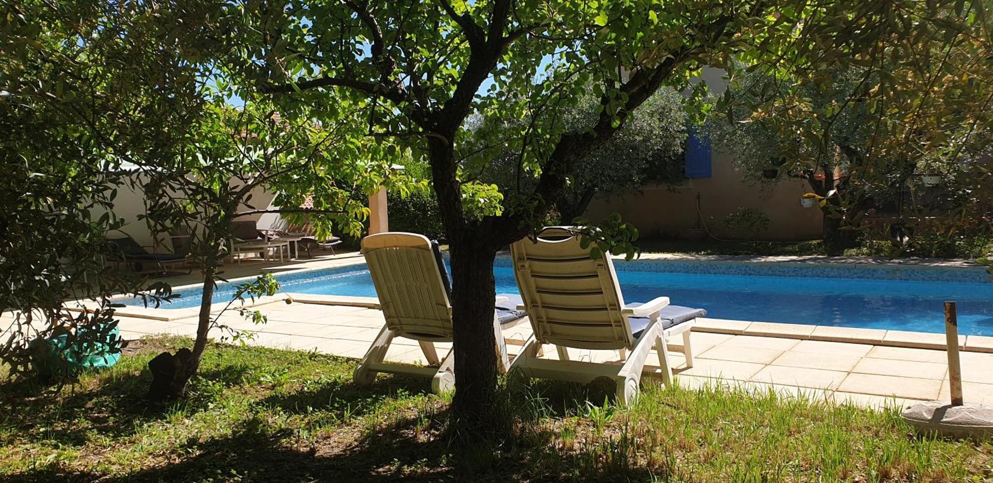 Villa Location Saisonniere à Pierrevert Extérieur photo